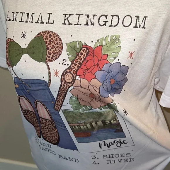 •Disney Animal Kingdom tee•   - Picture 1 of 3